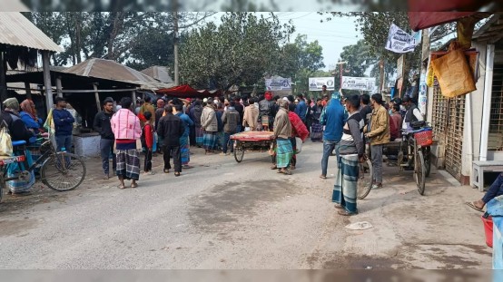 কুষ্টিয়ায় জামায়াত বিএনপির সংঘর্ষে আহত-৬